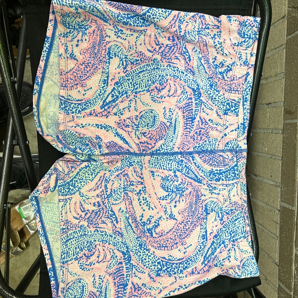 Lily Pulitzer shorts size xl